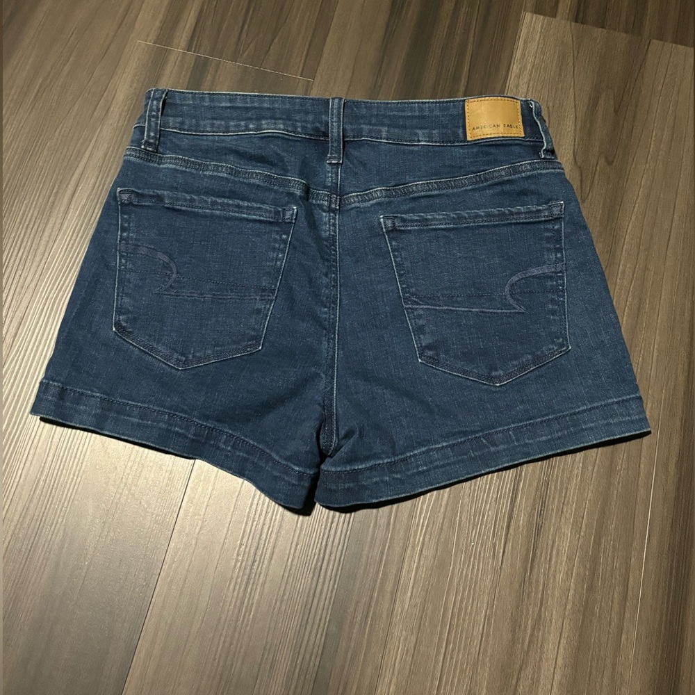 American Eagle Outfitters Dark Blue Denim Button-Front Jean Shorts - Picture 3 of 3
